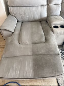 Couch Cleaner