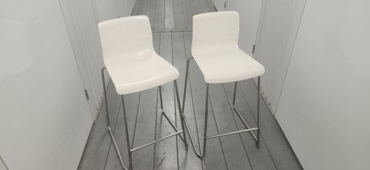 Tall high top chairs