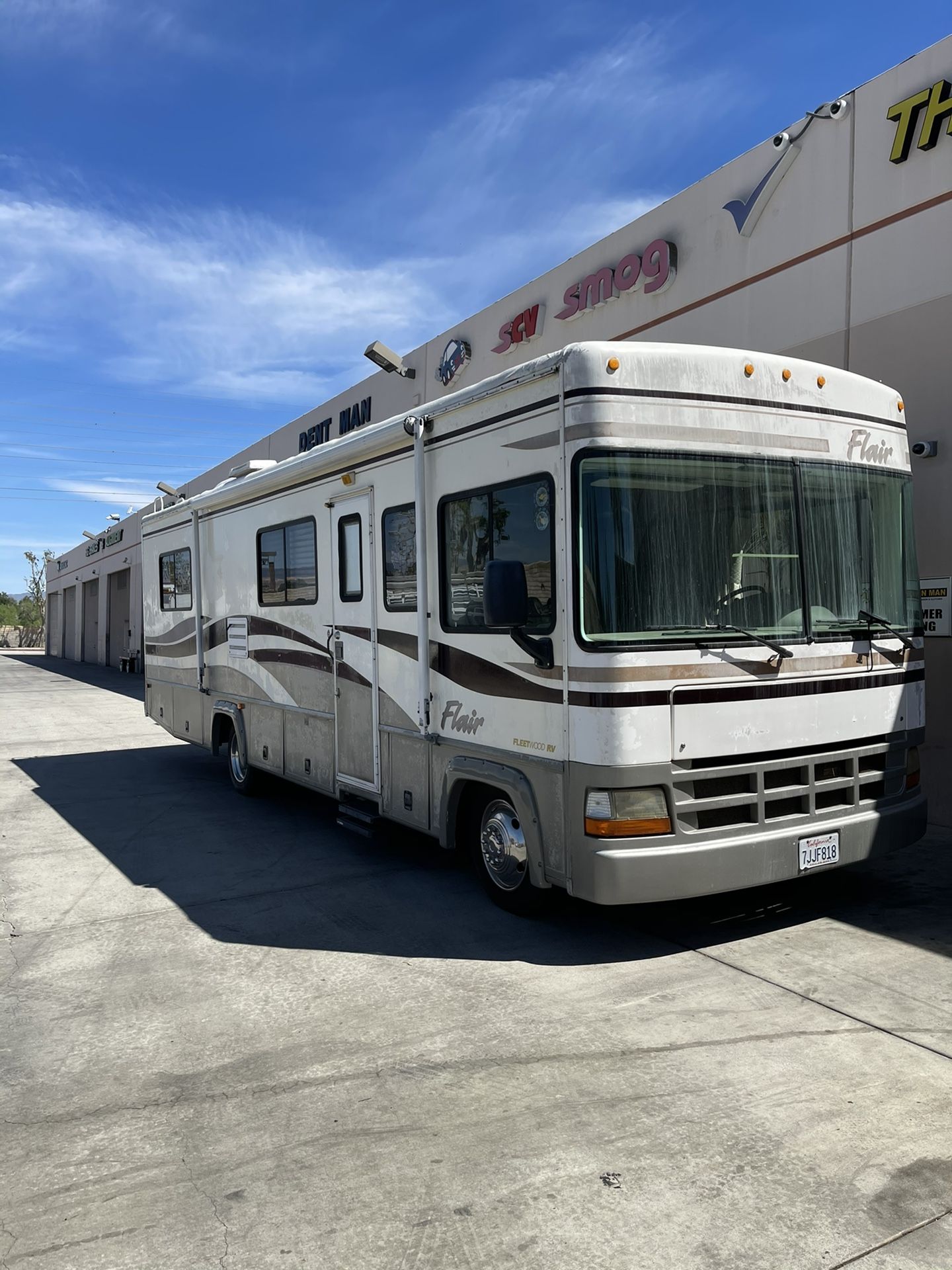 2002 Flair Fleet wood Rv Low Miles 98k Ready For Camping