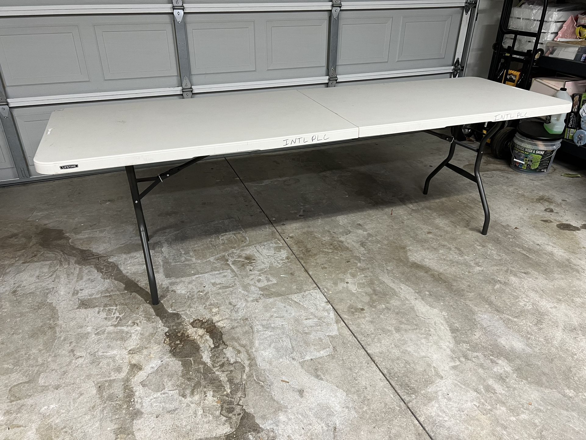 Lifetime 8’ Folding Table 