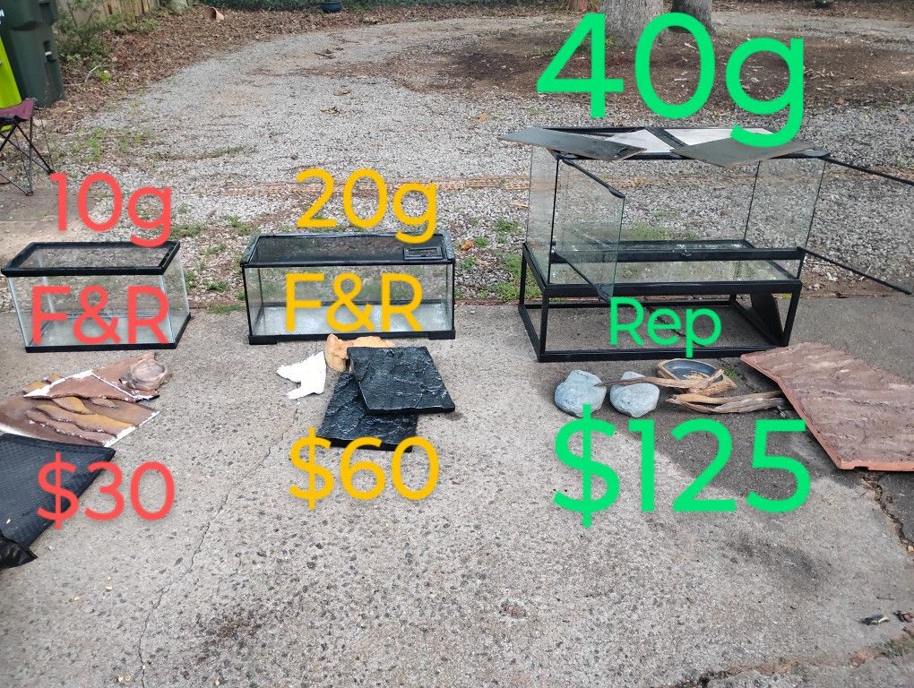 Reptile Terrariums /Aquariums