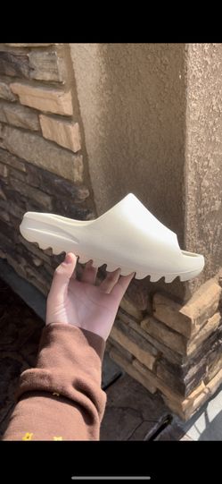 Yeezy Slides Bone 