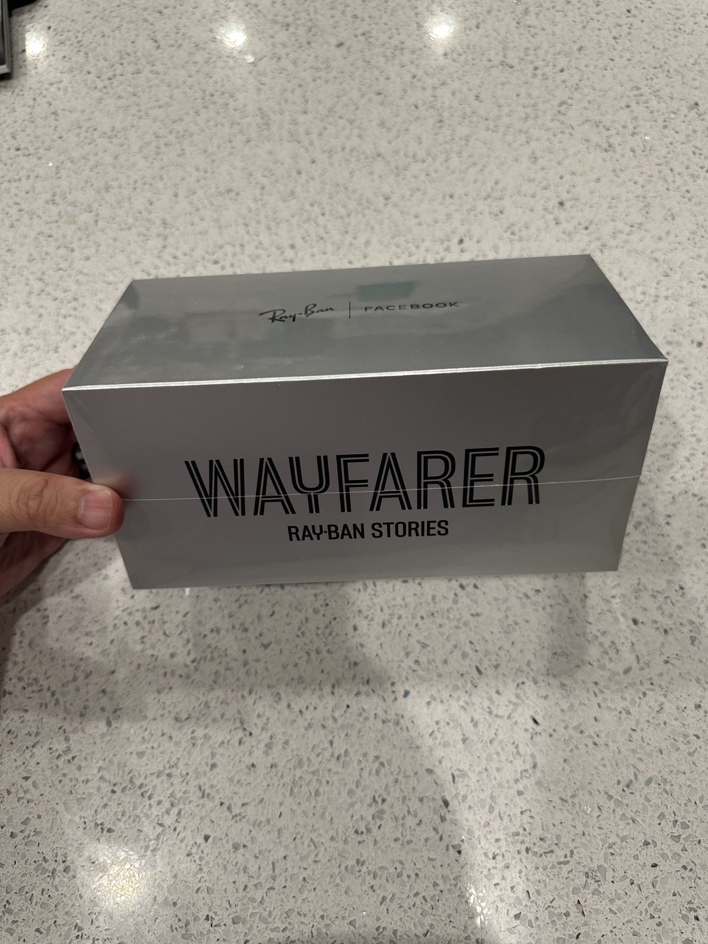 Ray Ban Wayfarer Meta Facebook Stories Camera Sunglasses NEW