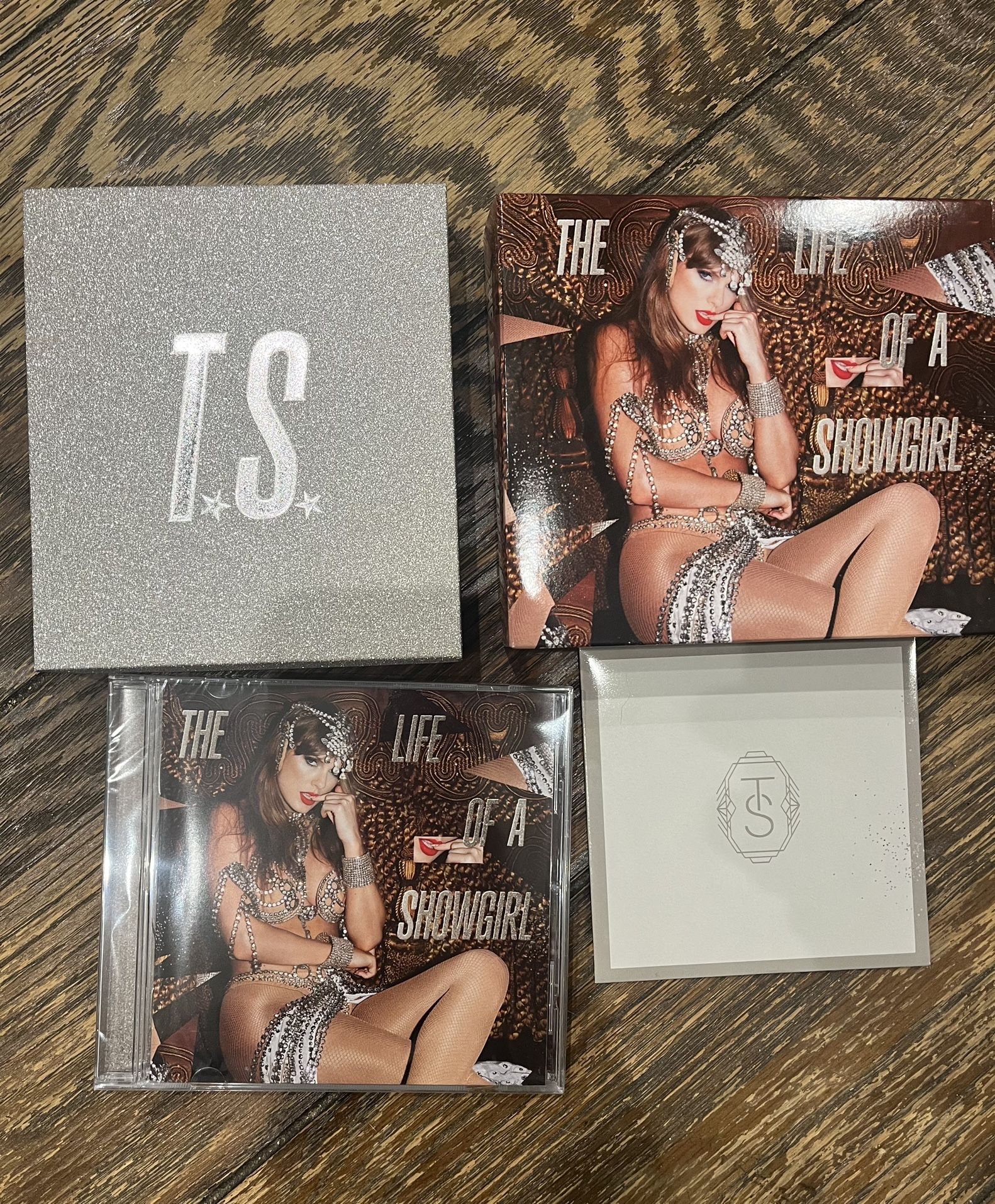 Brand New Life Of A Showgirl Taylor Swift Extended CD With Jewelry 