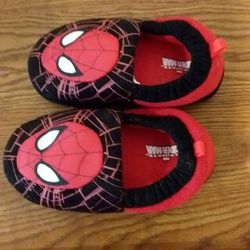 Marvel Ultimate Spider-Man Big Boys Slippers Size XXL (13/1)