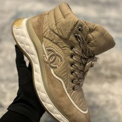  💎 Chanel High-Top Sneakers – Size 42 💎 