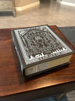 Lord of the Rings box book.