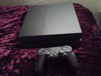 Sony PlayStation 4 Console with Controller