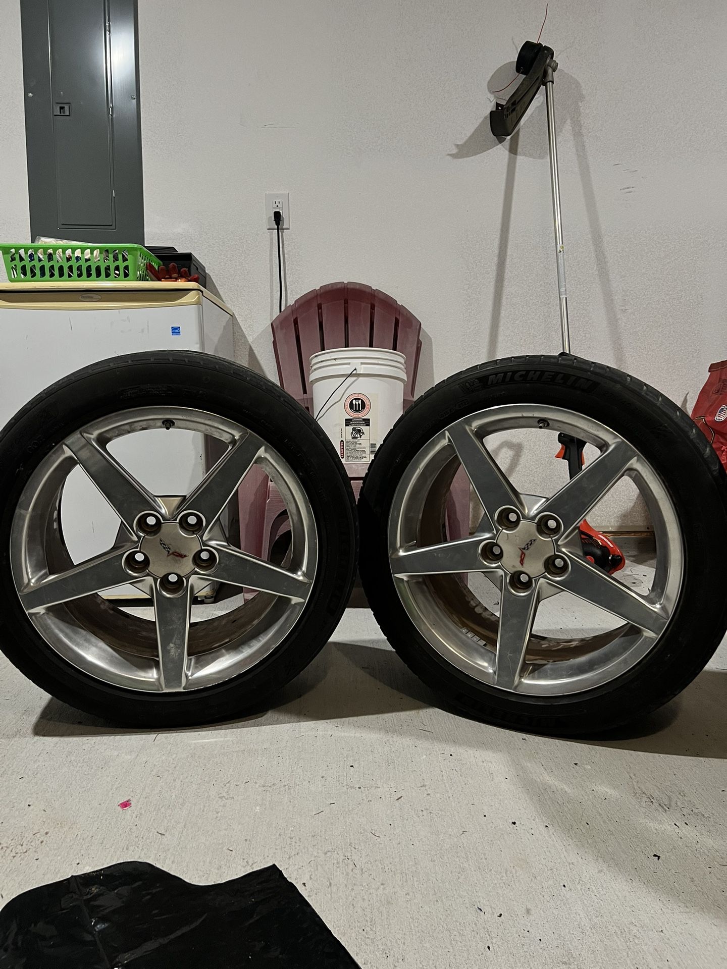 Pair Of 19’ Covette Wheels