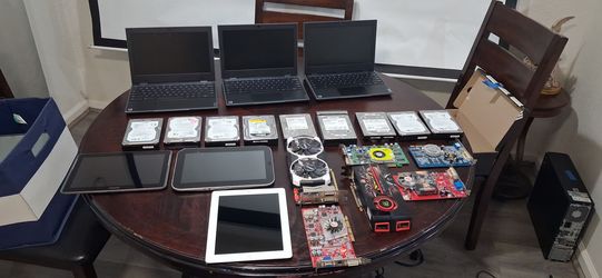 Selling these  electronics item.   

- 9 HARD DRIVES.
- 5 are 1500 gb
- 3 are 1 Tb
- 1 is 500 gb.

- 1   ipod - locked- it needs to be reseted,  (32gb