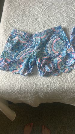 Lilly Pulitzer, scalloped short, and skirt