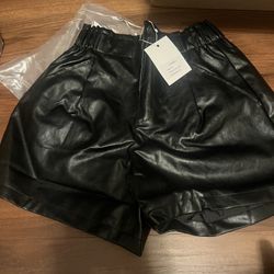 Black Leather Shorts Size M