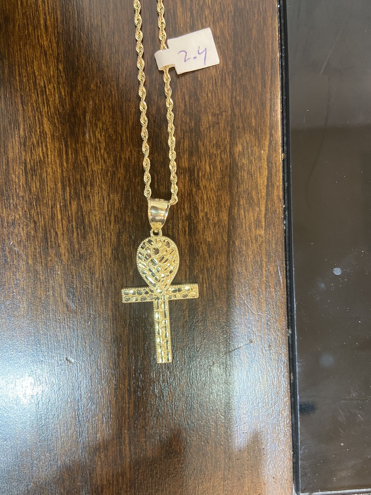10k gold rope chain and pendant combo for a good price!!