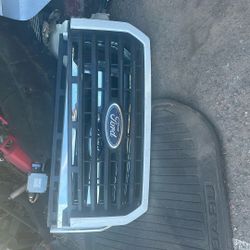 2015-2016 Ford F150 Front Grill With Emblem 