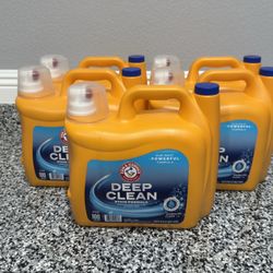 ARM & HAMMER™ Deep Clean Stain Formula Detergent, Sparkling Clean Scent, 150 Fl Oz, 100 Loads