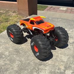 Giant Rc Toro Loco