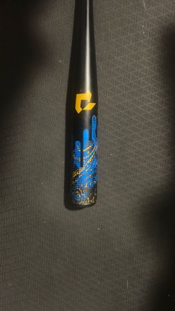 DEMARINI UPRISING  baseball bat