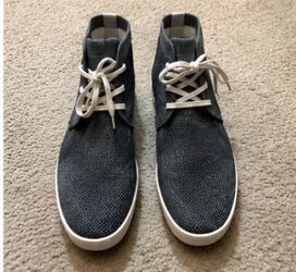 Calvin Klein Men’s Knit High-Top Sneakers Size 10 - Gray - Authentic