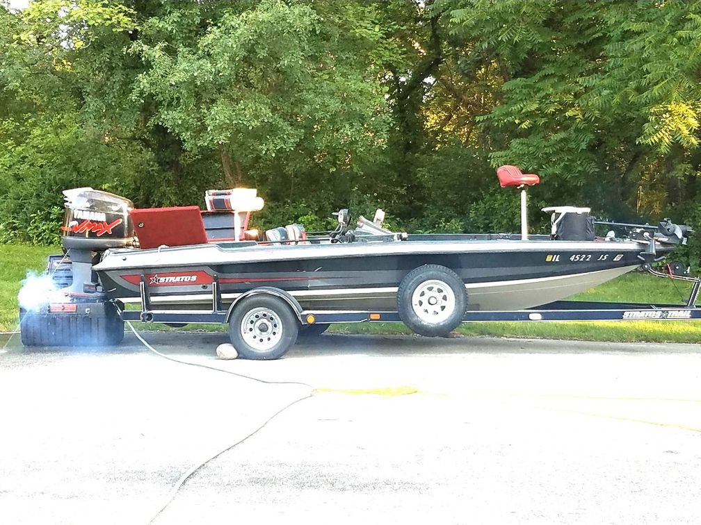 STRATOS BASS BOAT FOR SALE
