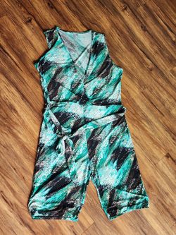 Dress shorts romper new