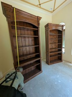 Nice wood shelves!!