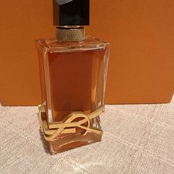 Yvest Saint Laurent  3 fl OZ