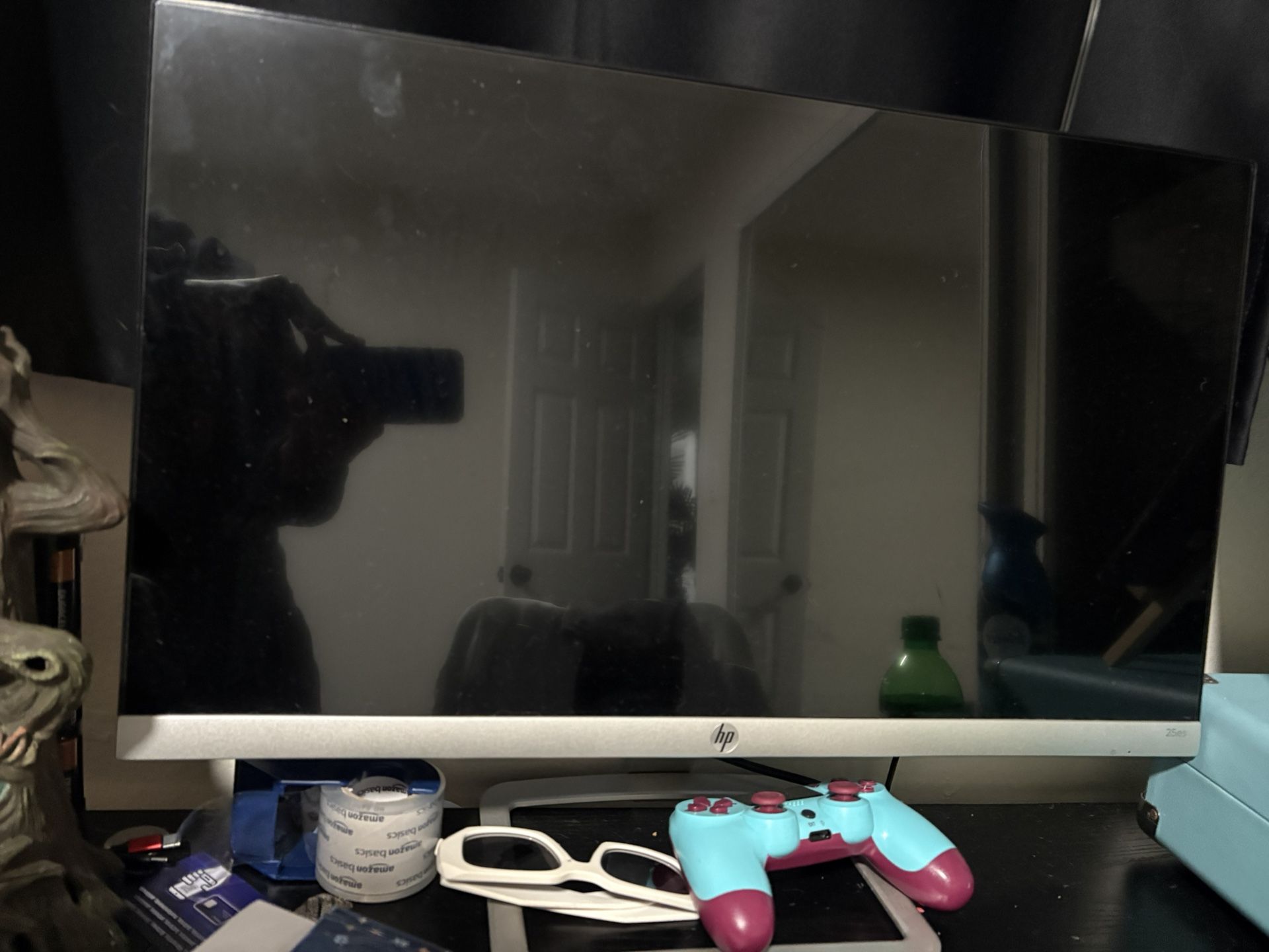 HP 25es 25” Ultra-Thin IPS Monitor – Great Condition + Cables Included