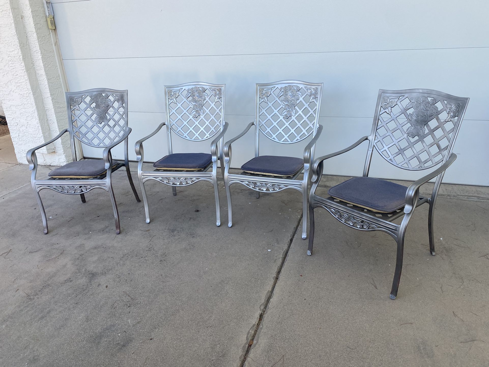 Four Outdoor Aluminum Patio Chairs With Memory Foam Cushions 