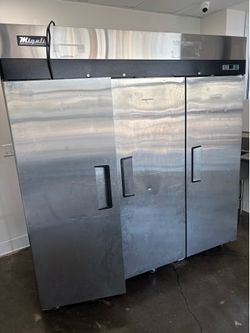 3 door reach in freezer