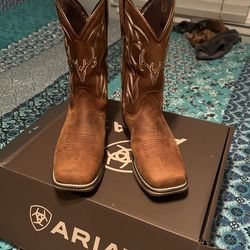 Ariat Boots, Size. 7 1/2 womens or 5 1/2 men’s