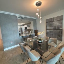 Luxury Dining Table 