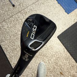Taylor Made Qi 10 3 Hybrid Tour