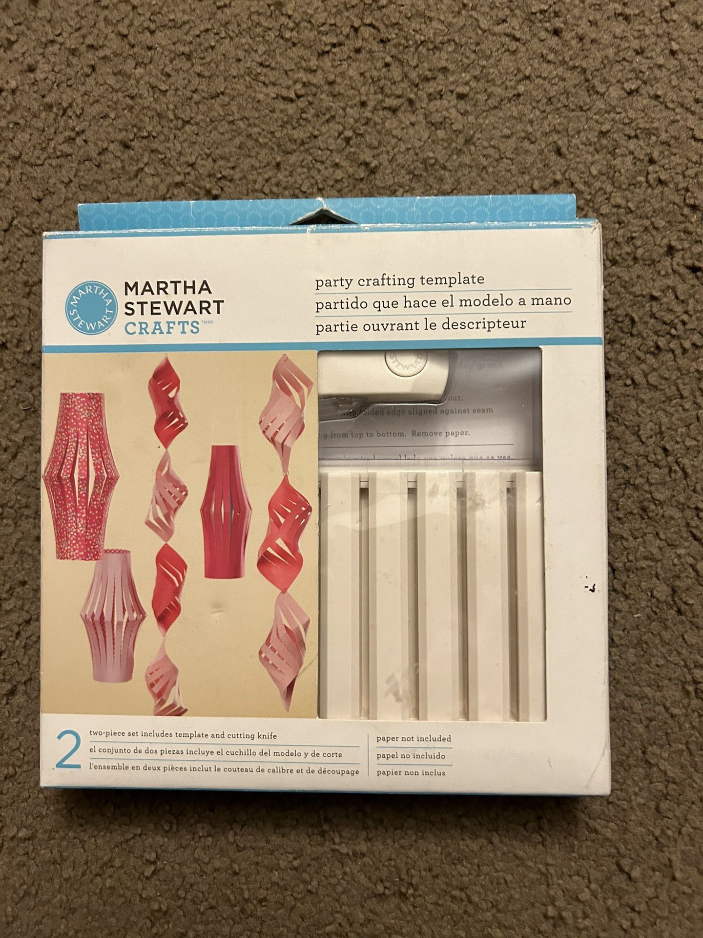 MARTHA STEWART CRAFTS:”Party Crafting Template” For Creating Paper Lanterns, Never Used!