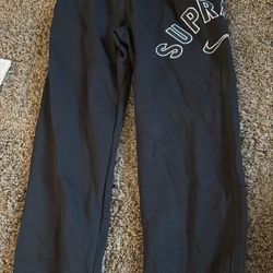 Supreme Nike Arc Sweatpants 