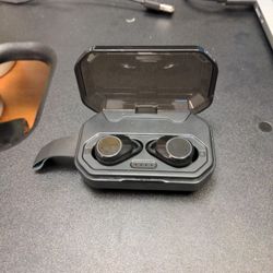 Wireless Bluetooth Earbuds