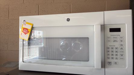 Nice like new GE microwave