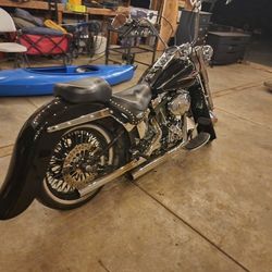 2005 Harley Davidson Heritage Softail In Great Condition. 23,000 Mi With Custom Fenders Wheels And Tires