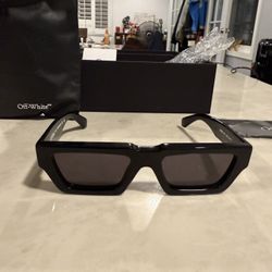 Off-White Manchester Sunglasses 