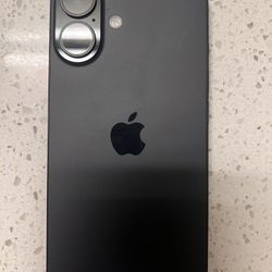 Black iPhone 16