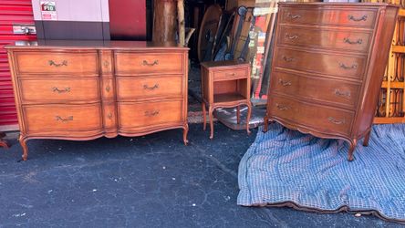 1950s Mid Century Drexel French Provincial Walnut Oxbow Dresser&chest&nightstand 3 pieces (address in description)