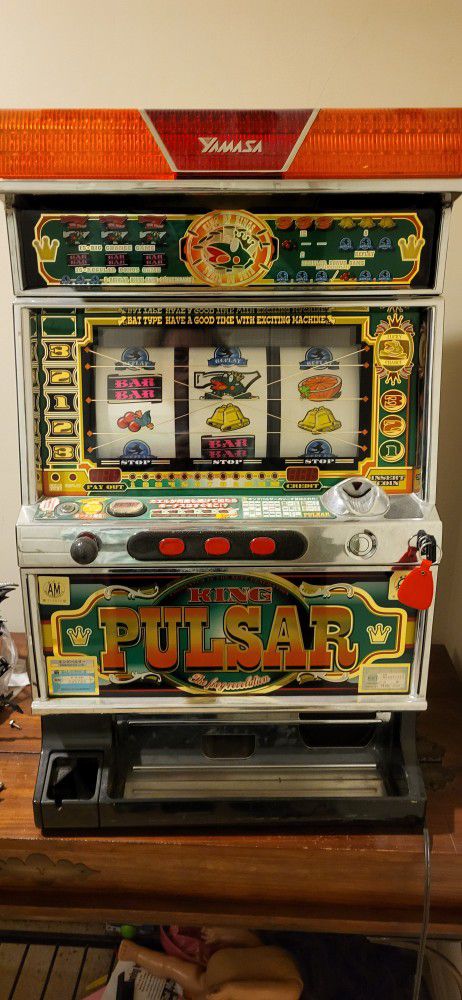 Yamasa King Pulsar Slot Machine