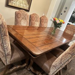 Chelsea Paisley Western Dining Table With 8 Chairs