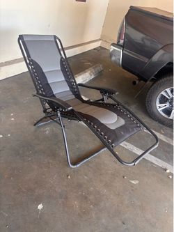 Folding recliner chair