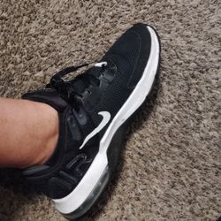 Men's Nikes