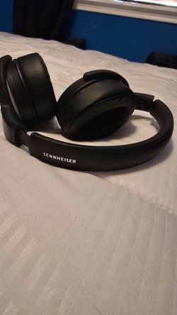 Sennheiser Over-Ear Headphones Black