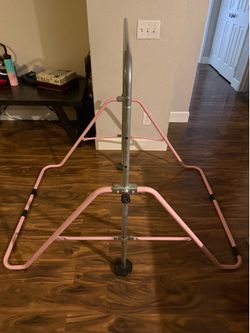 Gymnastic bar