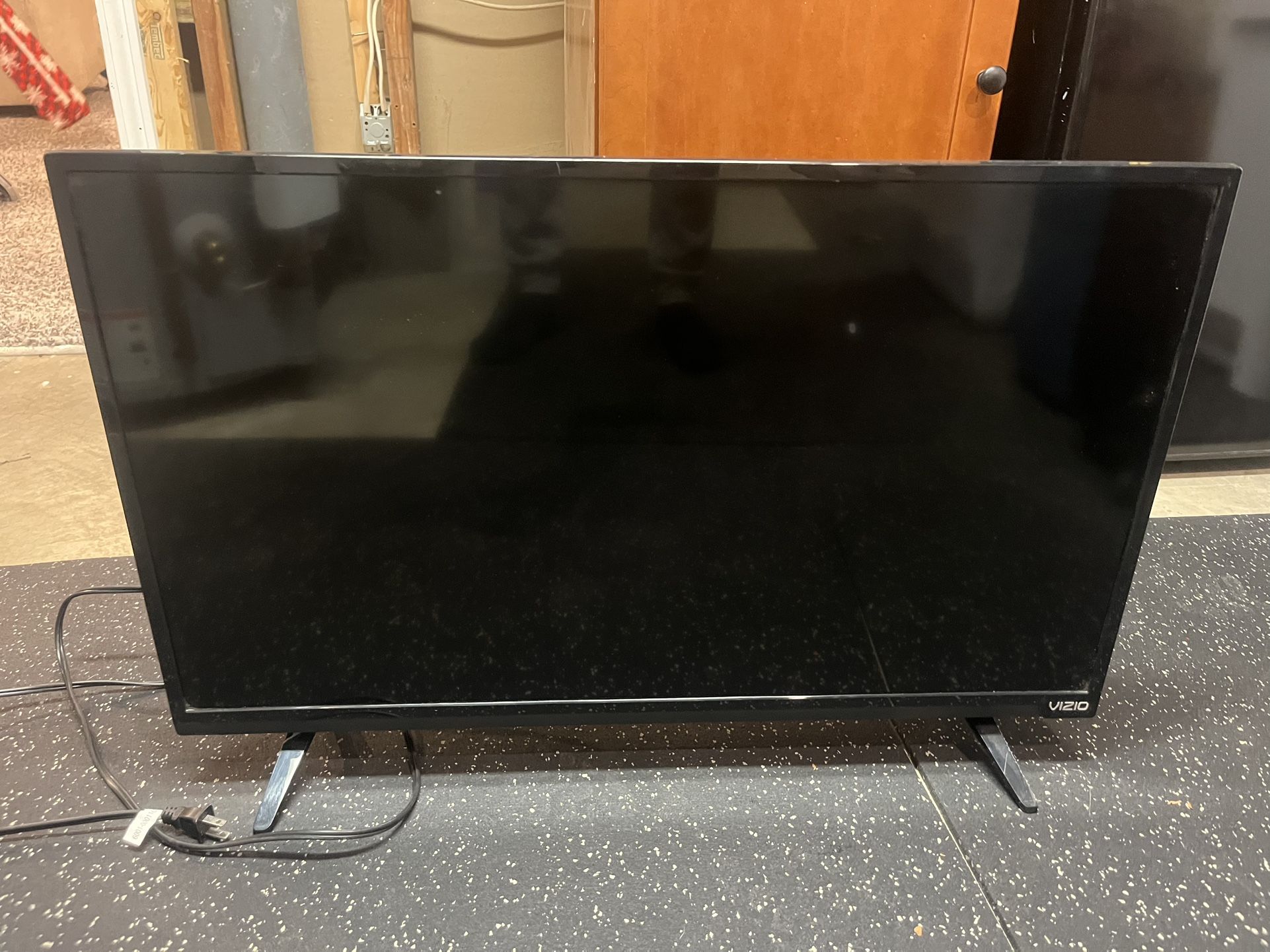 32” Flatscreen