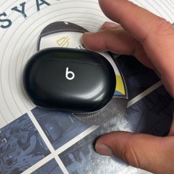 Beats By Dre Headphones 