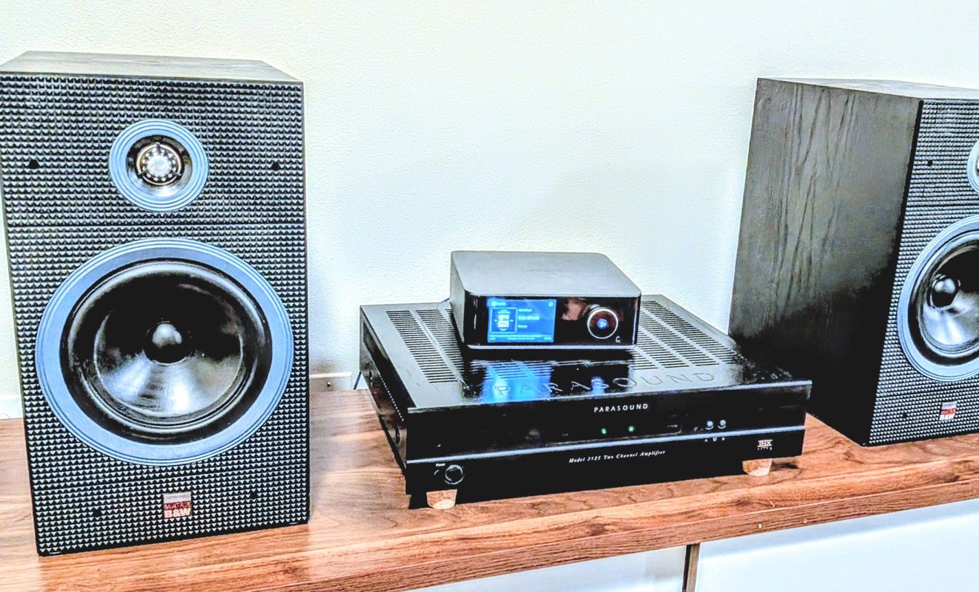 PARASOUD 2125 V2 Stereo Amplifier