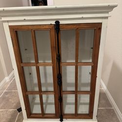 Pier One Hutch/Cabinet